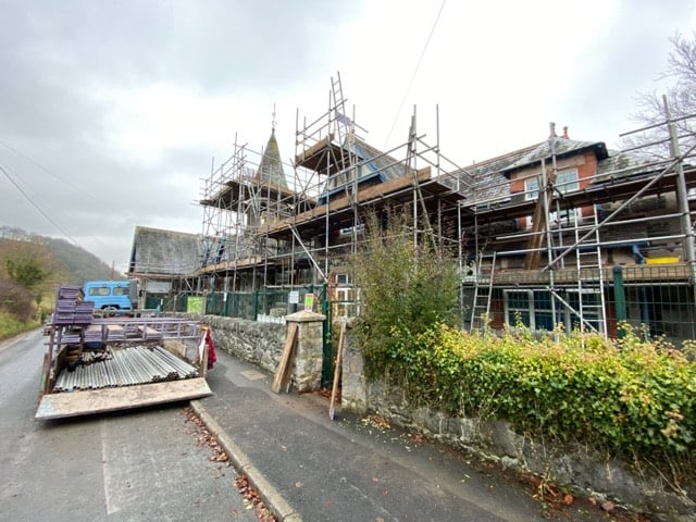 Large maintenance contract secured and works underway on a primary school in North Wales. Large maintenance contract secured and works underway on a primary school in North Wales. 